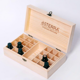 Дървена кутия за етерични масла doTERRA – 25 гнезда