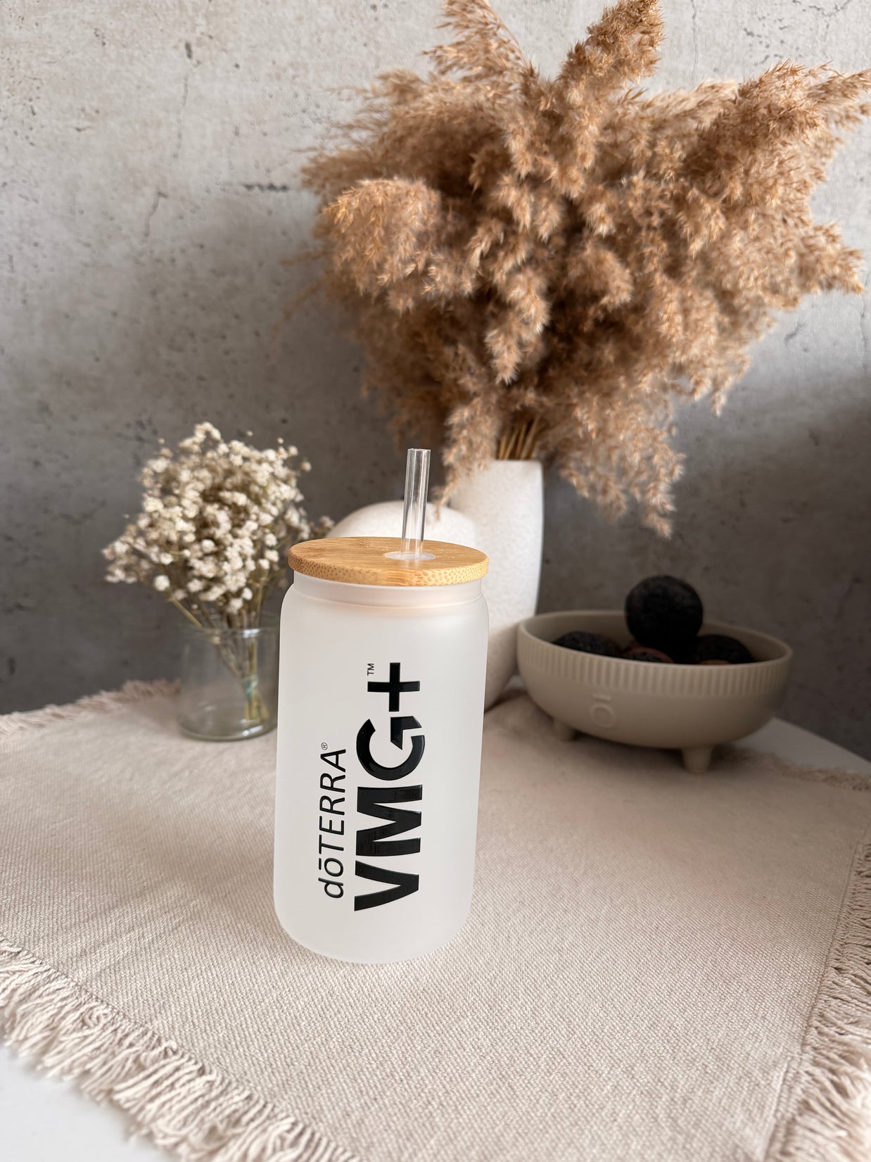Стъклен буркан за напитки VMG+ – doTERRA (300 мл)