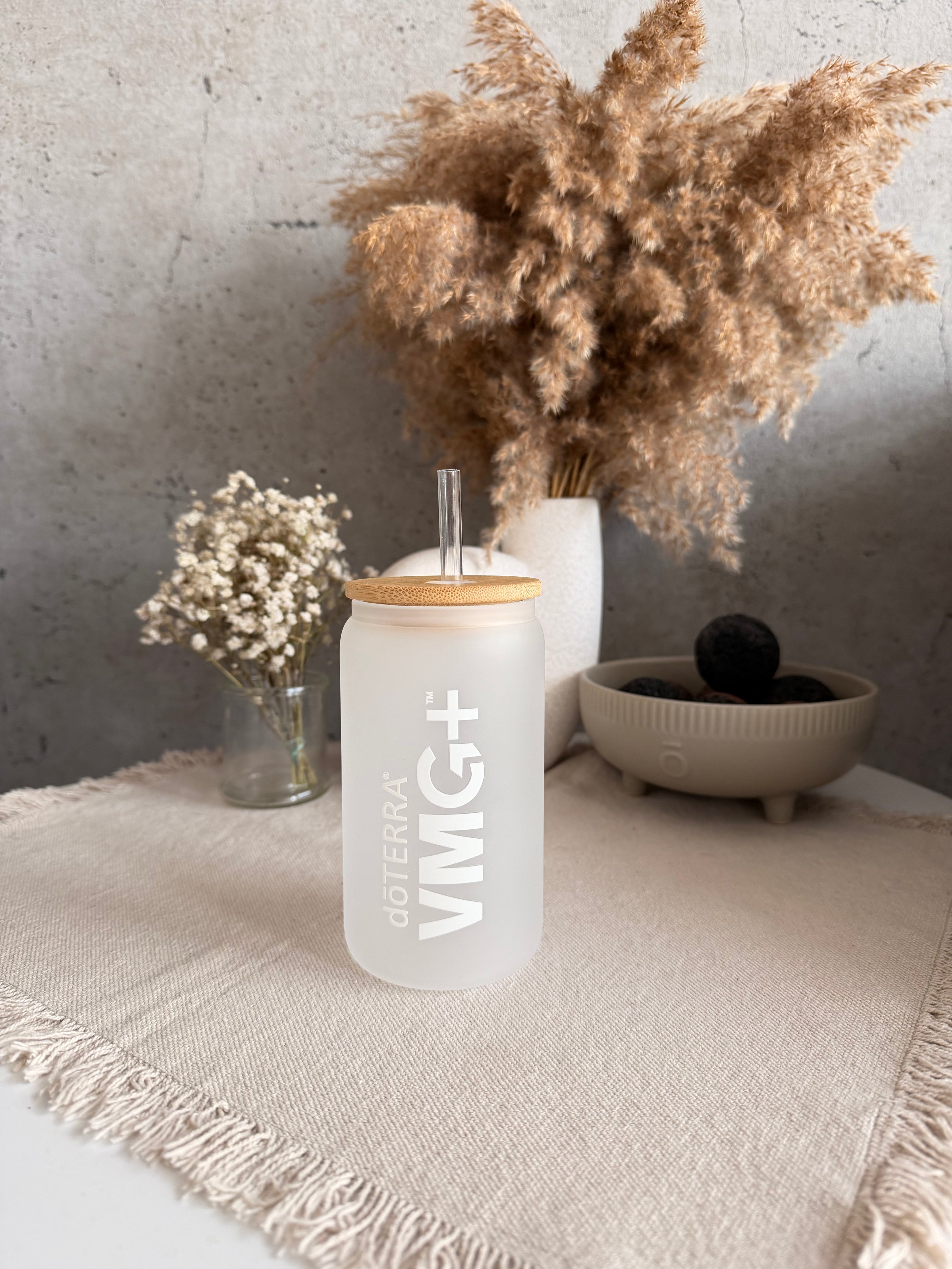 Стъклен буркан за напитки VMG+ – doTERRA (300 мл)