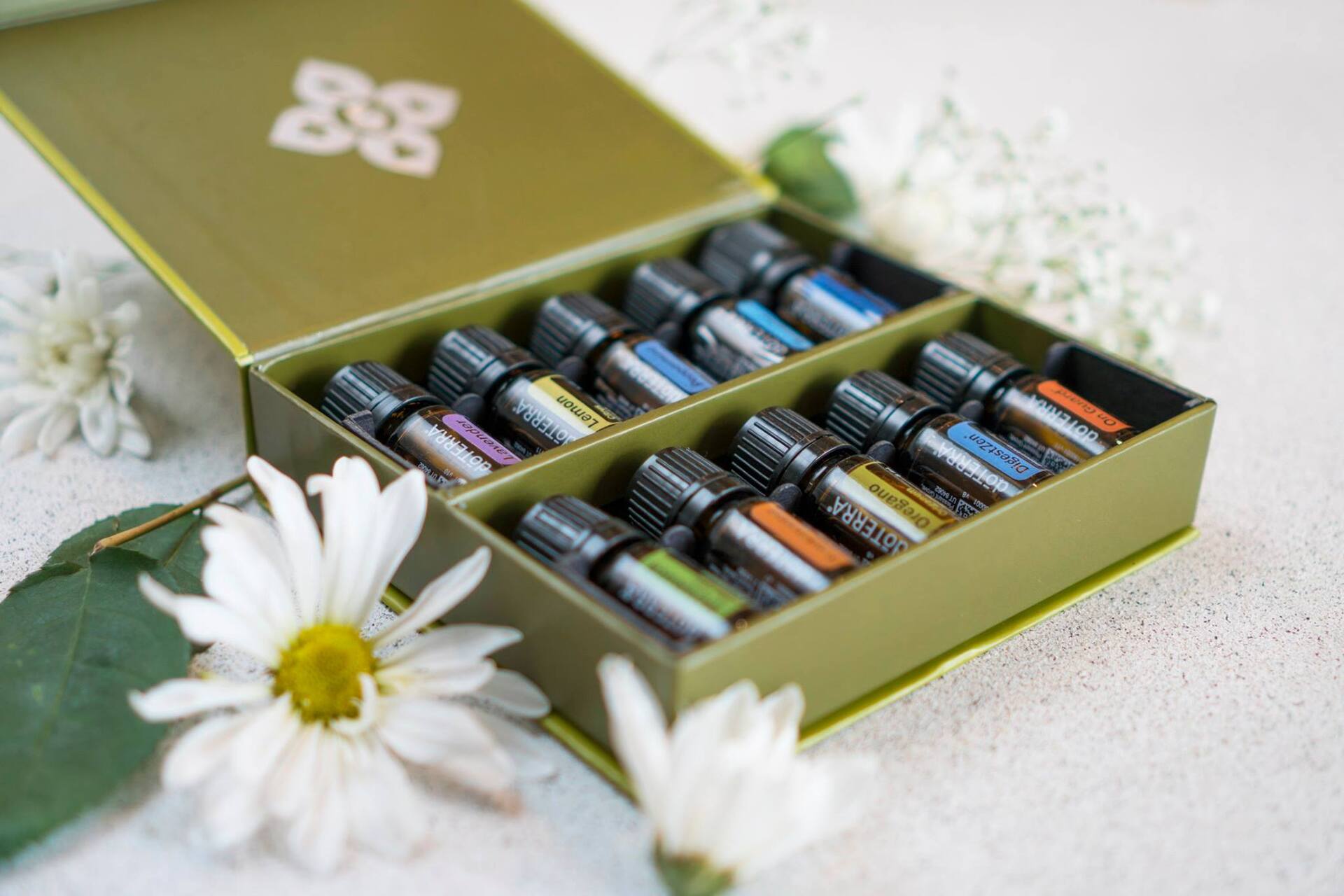 Семеен комплект DOTERRA - 10 масла - Family essentials